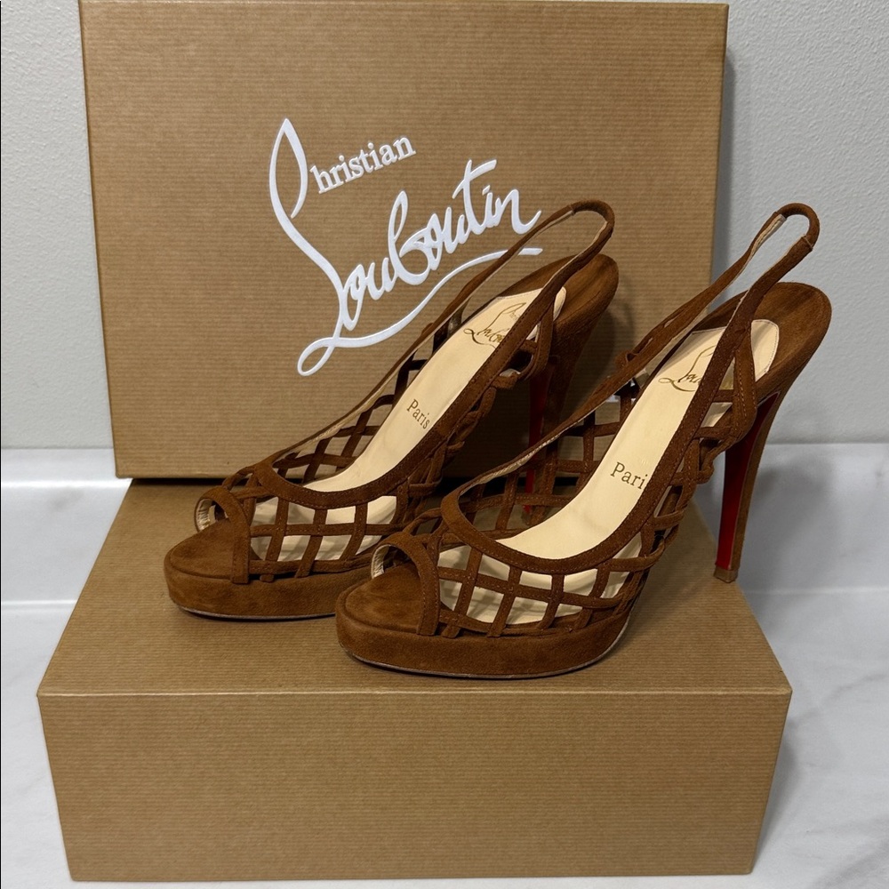 Christian Louboutin Tan Peep-Toe Slingbacks (37.5)